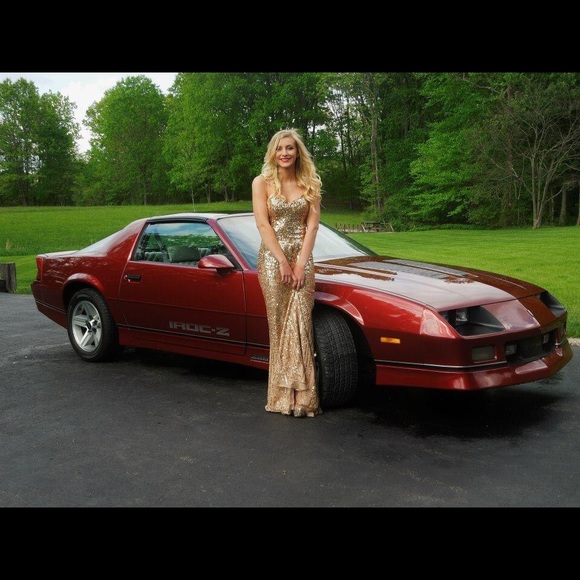 Shail K. Gold sequin maxi dress with slit. - Picture 4 of 6